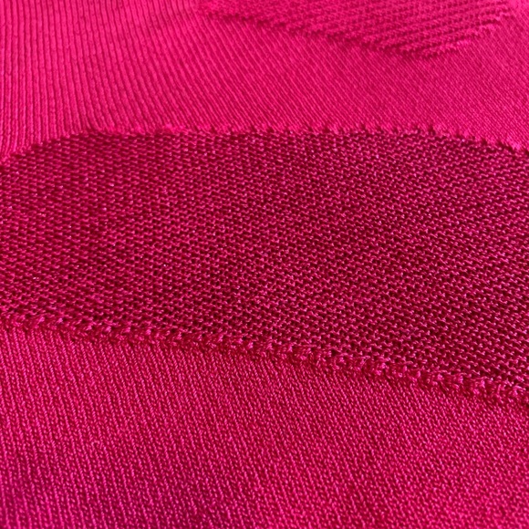 Joseph Ribkoff Size M Fuscia top - Picture 8 of 9
